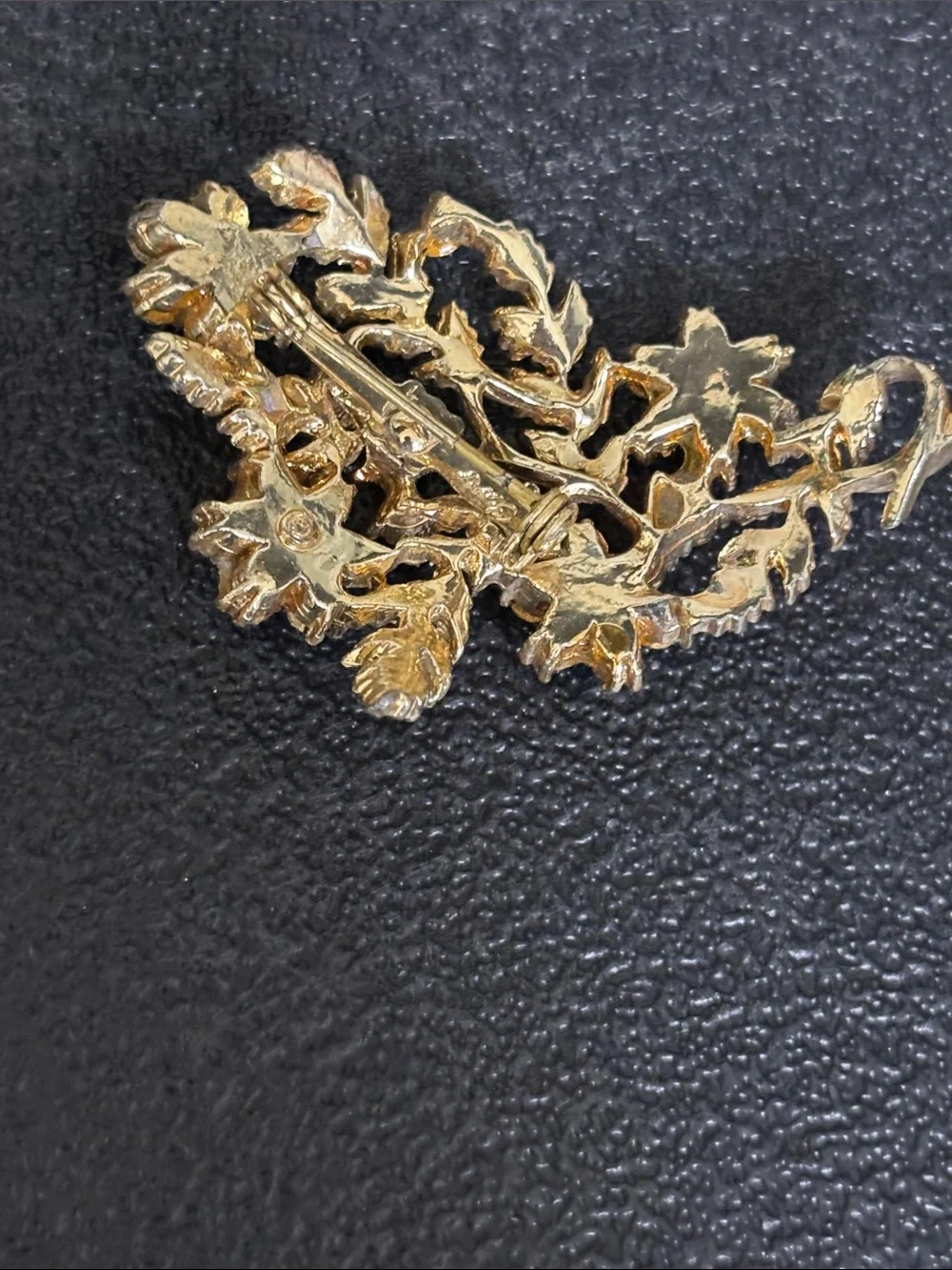 Vintage Coro Gold-Tone Floral Crystal Brooch - Multicolor Elegant